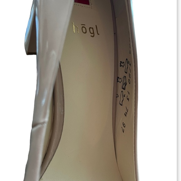 HOGL Beige Patent Leather Pumps - Picture 8 of 10